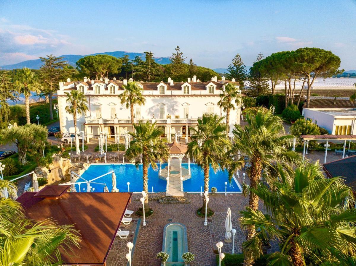 Resort Villa Antica エーボリ エクステリア 写真